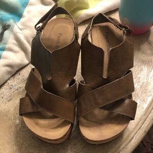 🤎WEDGE SANDALS